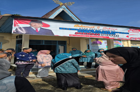 Peresmian POSYANDU dan Gedung PKK di Desa Empat Balai