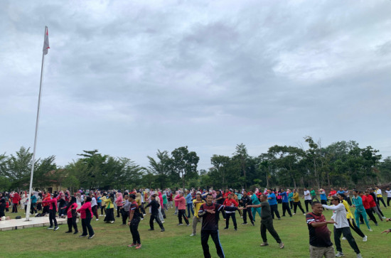 Penyelenggaraan Senam Sehat Gembira bersama Kecamatan Kuok