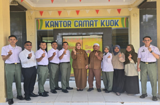 Camat Kuok Rapat dengan SPPG, Siapkan Sukseskan Program Makan Bergizi Gratis (MBG)